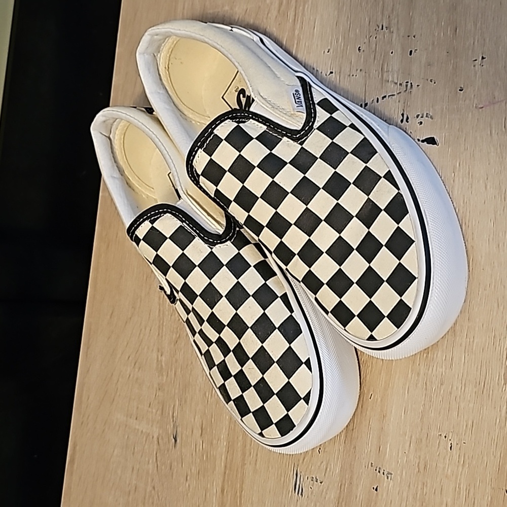 Checkered platform vans